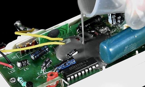How does electronic potting glue make electronic components work stably for a long time?